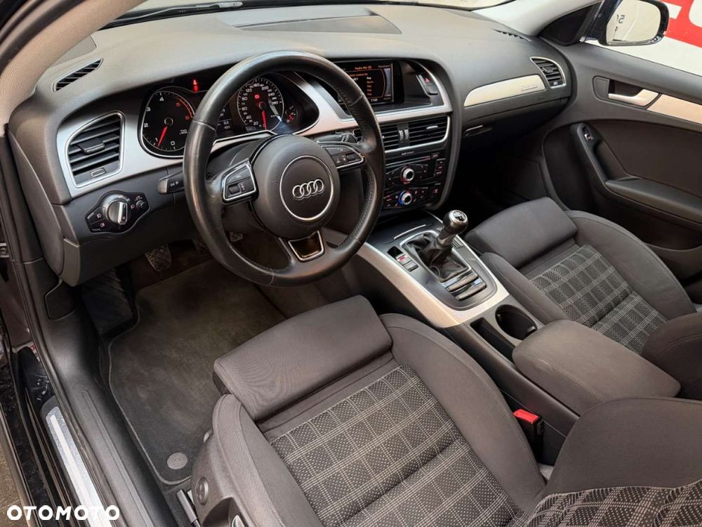 Audi A4 Avant - 22
