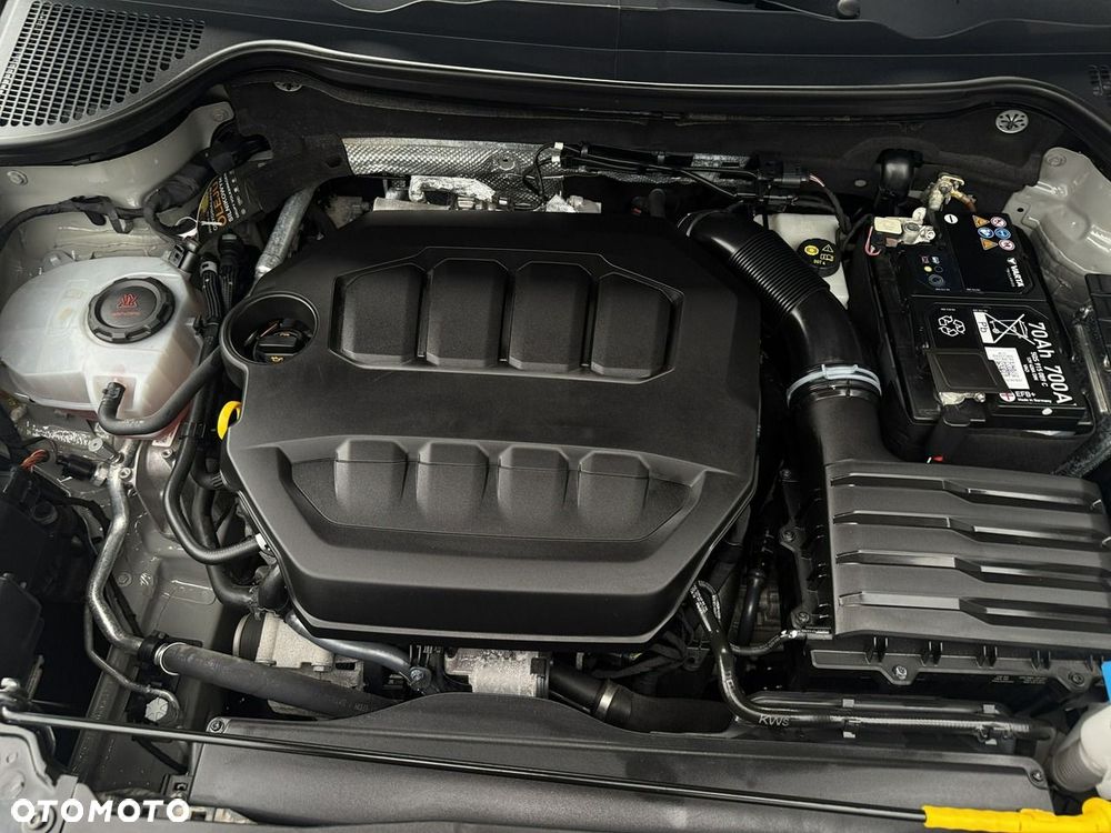 Skoda Karoq 2.0 TSI 4x4 DSG Sportline - 33