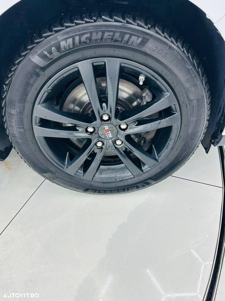 Ford Focus 1.5 EcoBoost Active Business - 10