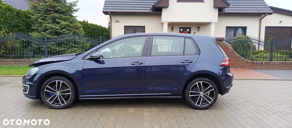 Volkswagen Golf VIII 1.4 TSI Plug-In Hybrid Style DSG - 2