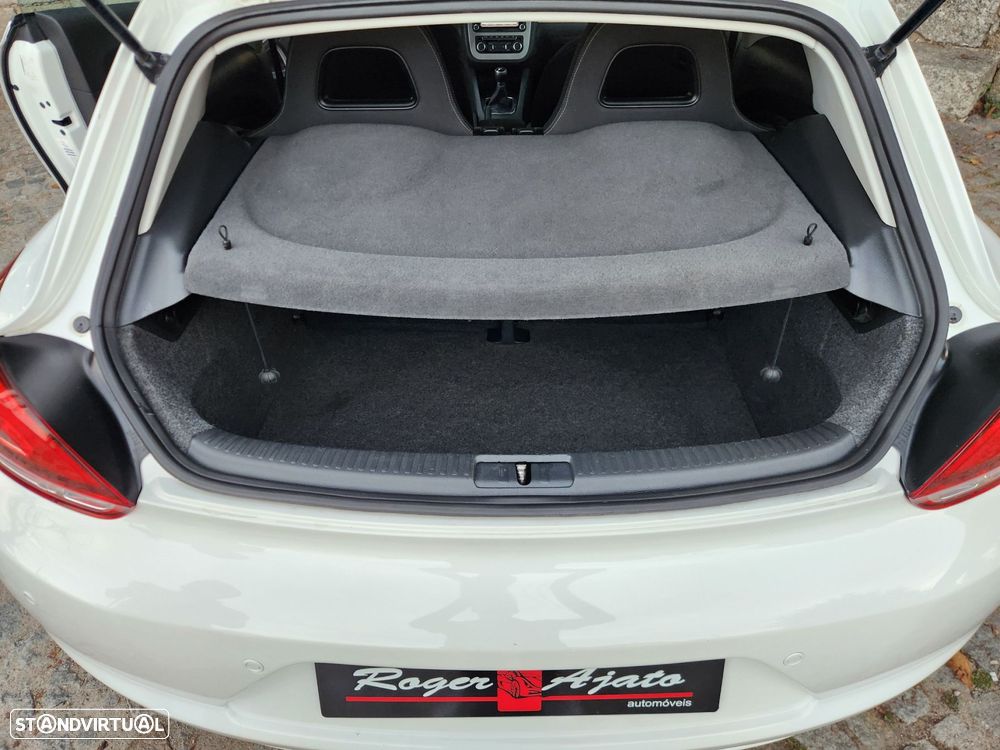 VW Scirocco 2.0 TDI - 37