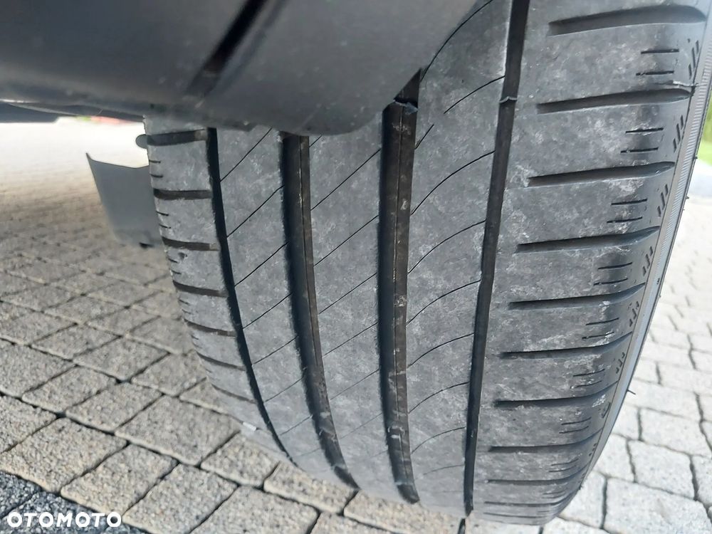 Peugeot 5008 BlueHDi 150 Allure - 31