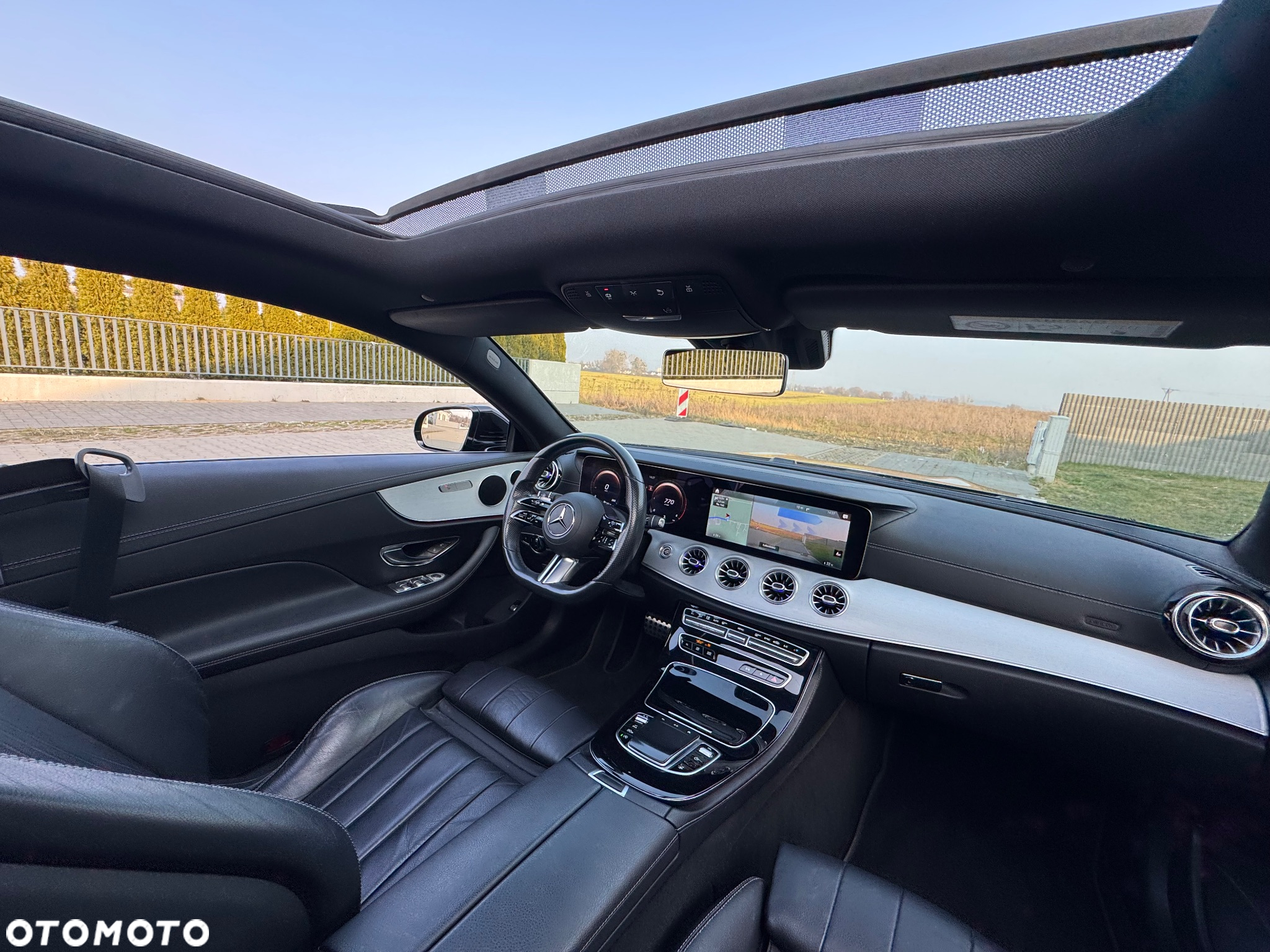 Mercedes-Benz Klasa E 220 d Coupe 4-Matic AMG - 16