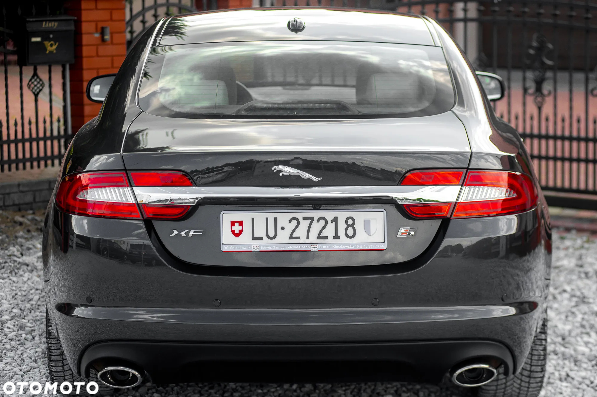 Jaguar XF 3.0 V6 Diesel S Luxury - 11