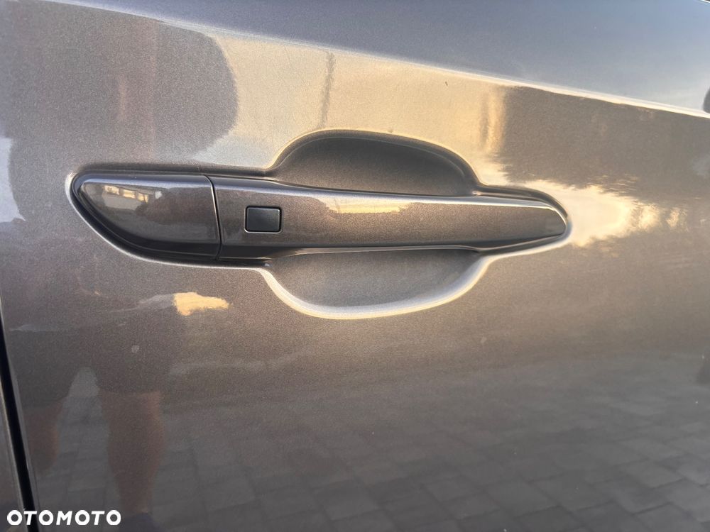 Hyundai Tucson blue 1.7 CRDi 2WD DCT Premium - 35