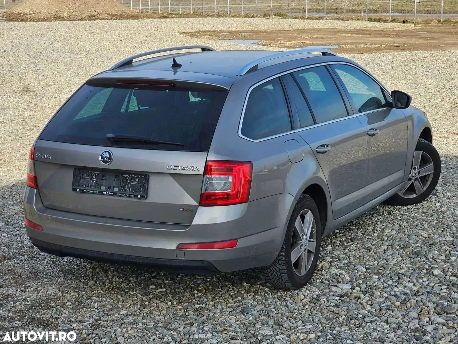 Skoda Octavia 1.6 TDI 4X4 AMBITION - 5