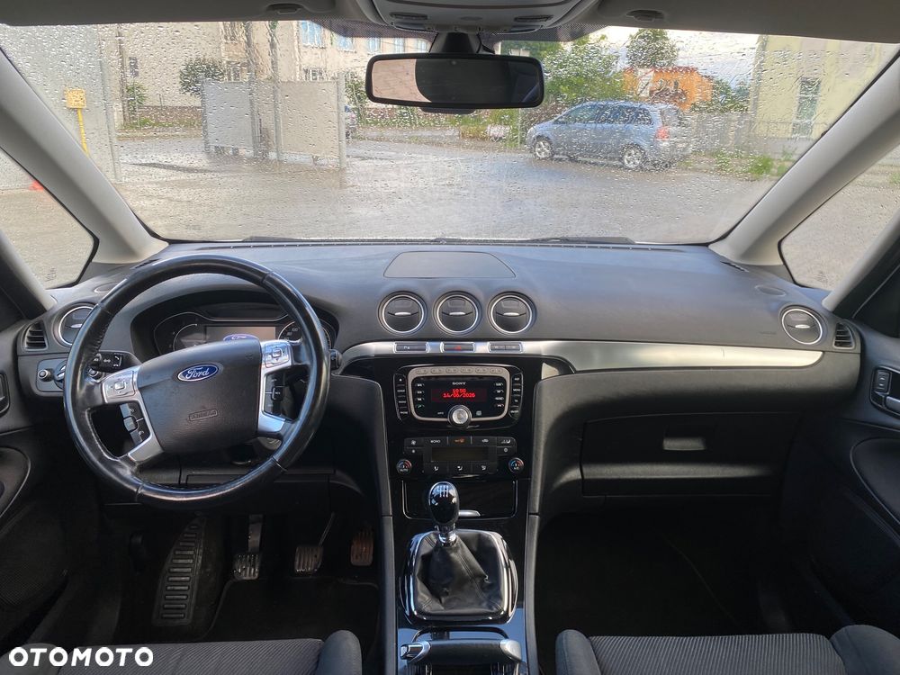 Ford Galaxy 2.0 TDCi Titanium - 28