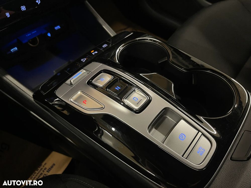 Hyundai Tucson 1.6 T-GDi HEV 2WD Advantage - 25