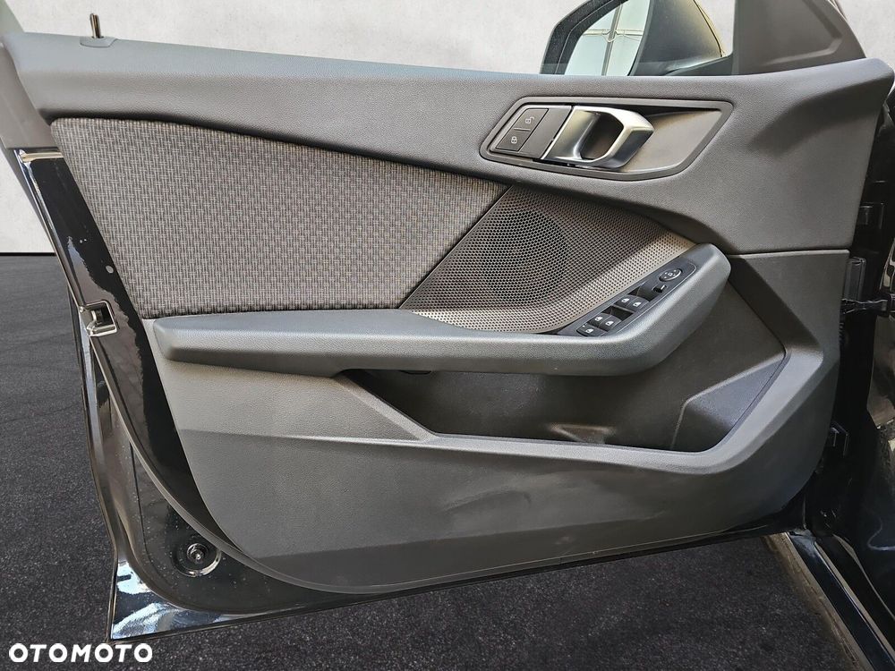 BMW Seria 1 118i Advantage - 20