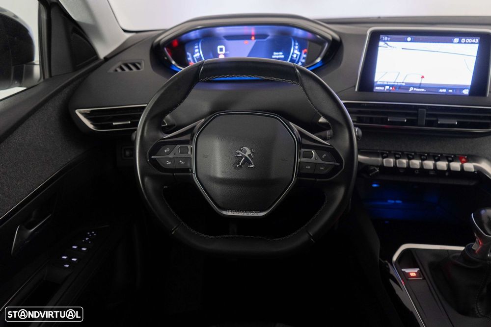 Peugeot 3008 1.2 PureTech Allure Pack - 30