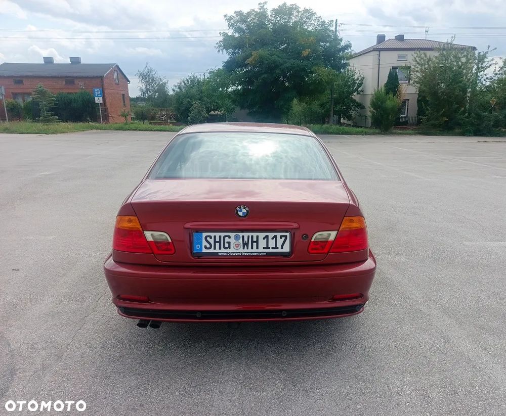 BMW Seria 3 - 10