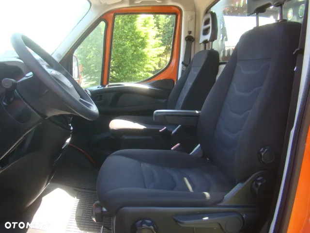 Iveco DAILY 35 C 14 WINDA 750KG - 11