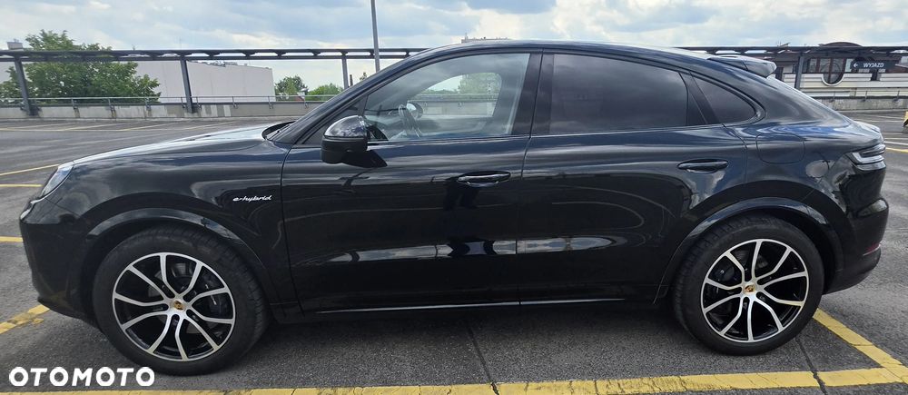 Porsche Cayenne E-Hybrid - 2
