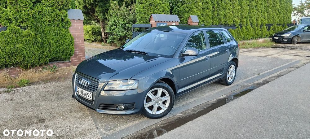 Audi A3 Sportback 2.0 TDI Attraction - 1