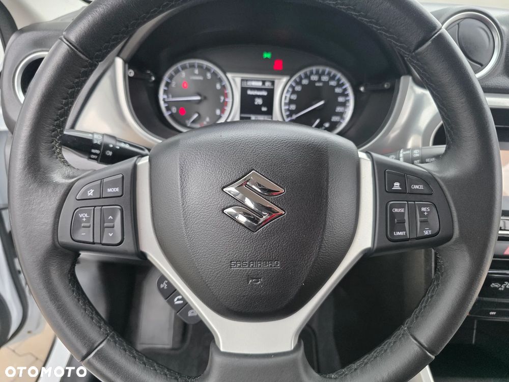 Suzuki Vitara 1.6 (4x4) Allgrip Comfort+ - 33