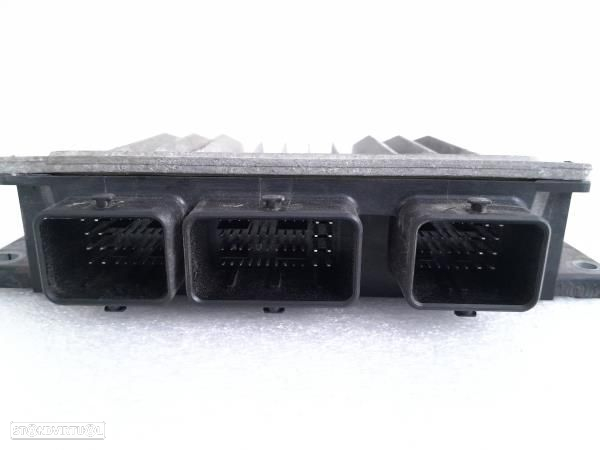 Centralina / Modulo Motor Renault Modus / Grand Modus (F/Jp0_) - 3