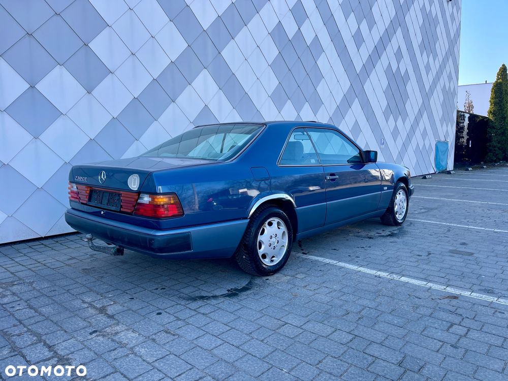 Mercedes-Benz W124 (1984-1993) - 7