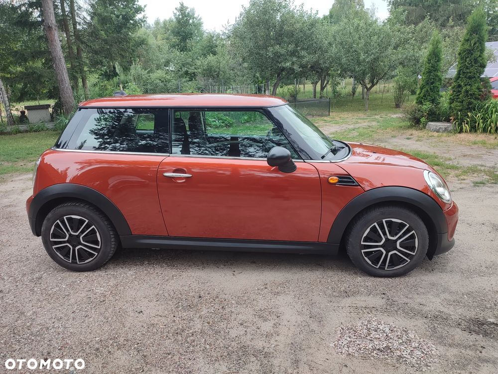 MINI ONE D - 3