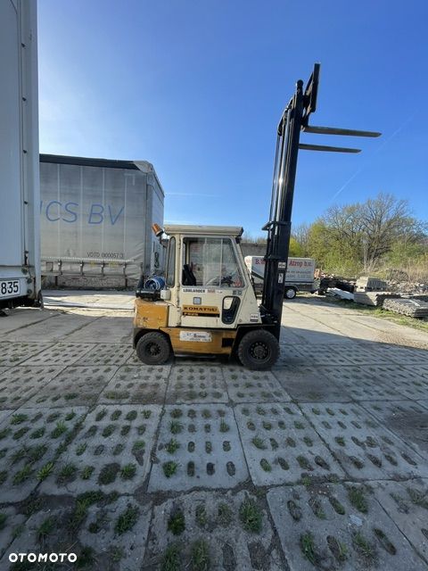 Komatsu FG 118T - 4