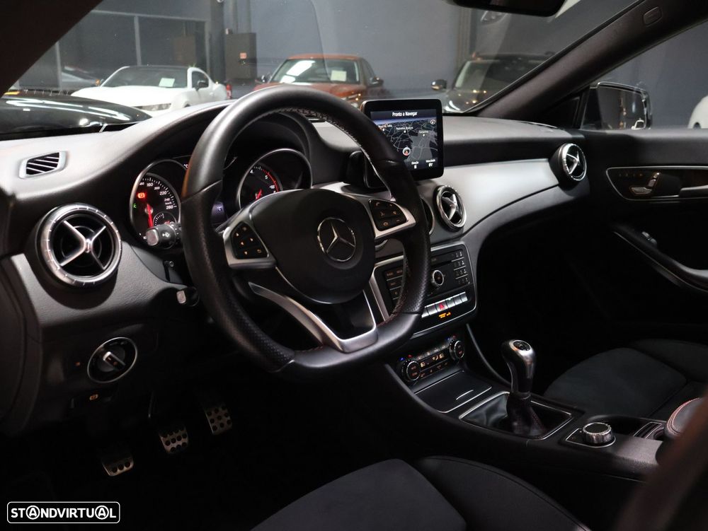Mercedes-Benz CLA 180 d Shooting Brake AMG Line - 5