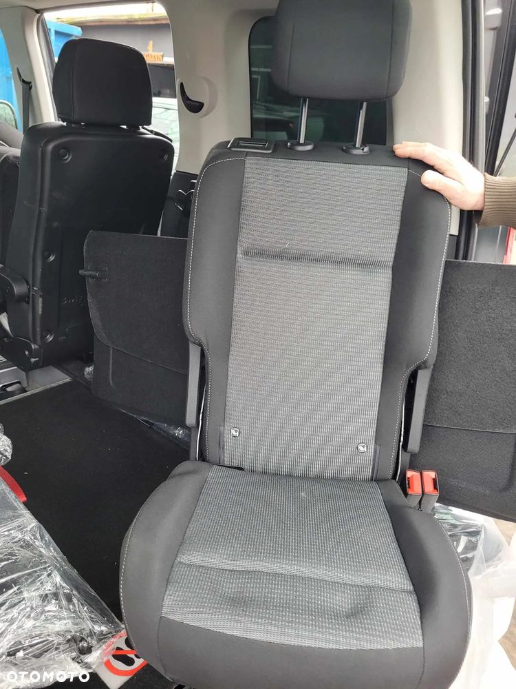 Fotele Toyota ProAce City 2023 - 6