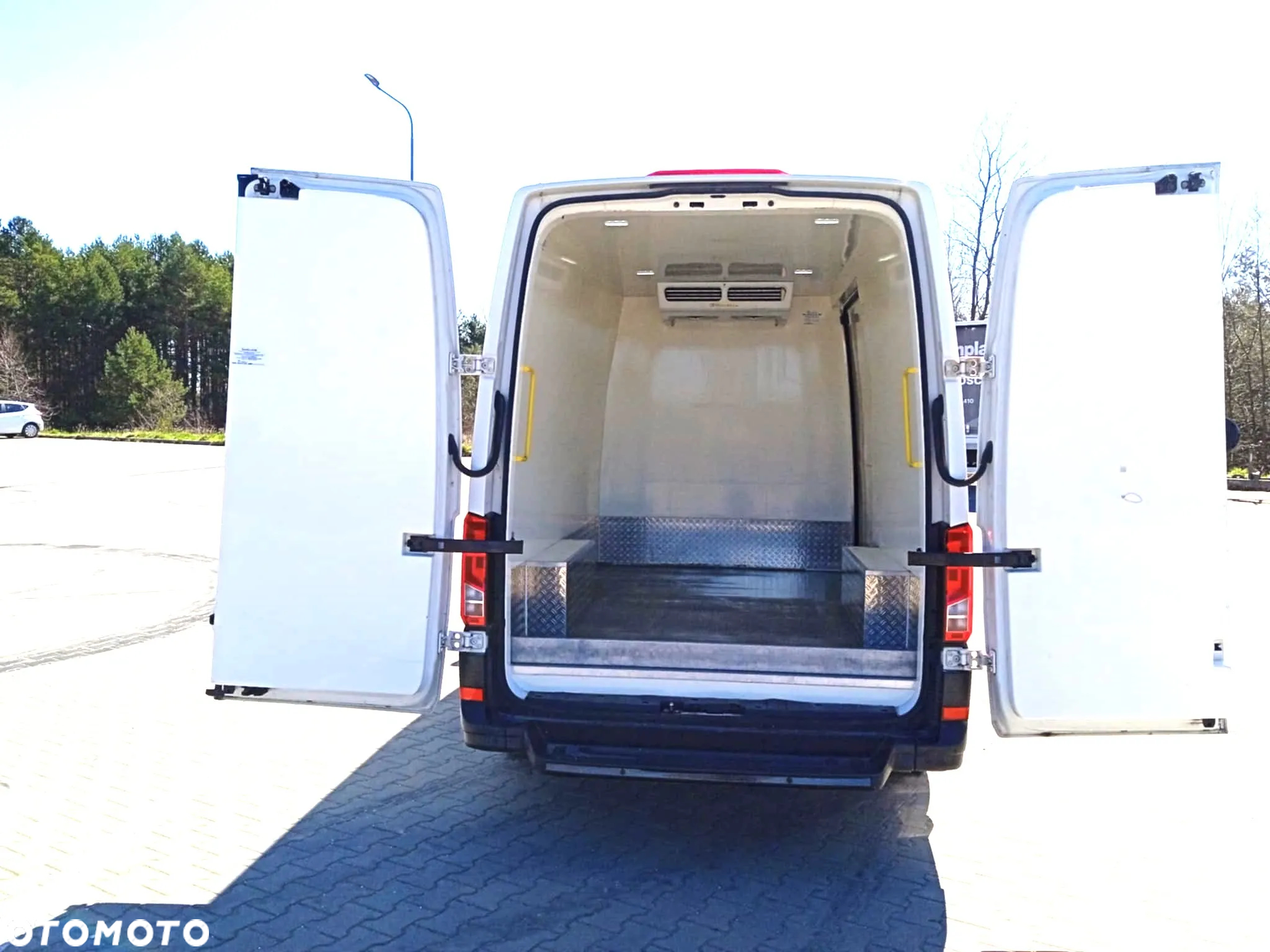 Volkswagen CRAFTER - 8