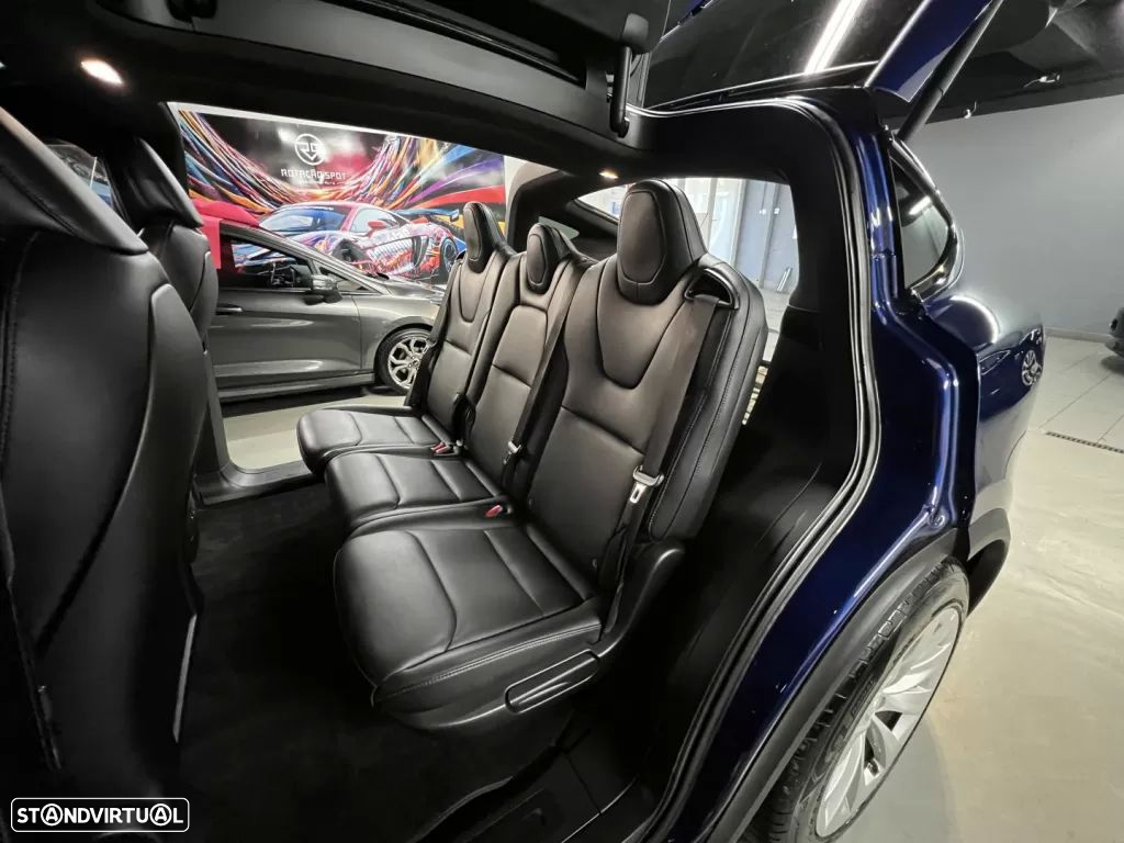 Tesla Model X 100 kWh Long Range AWD - 31