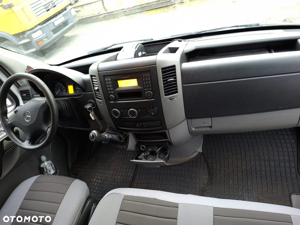 Mercedes-Benz Sprinter 906 - 3