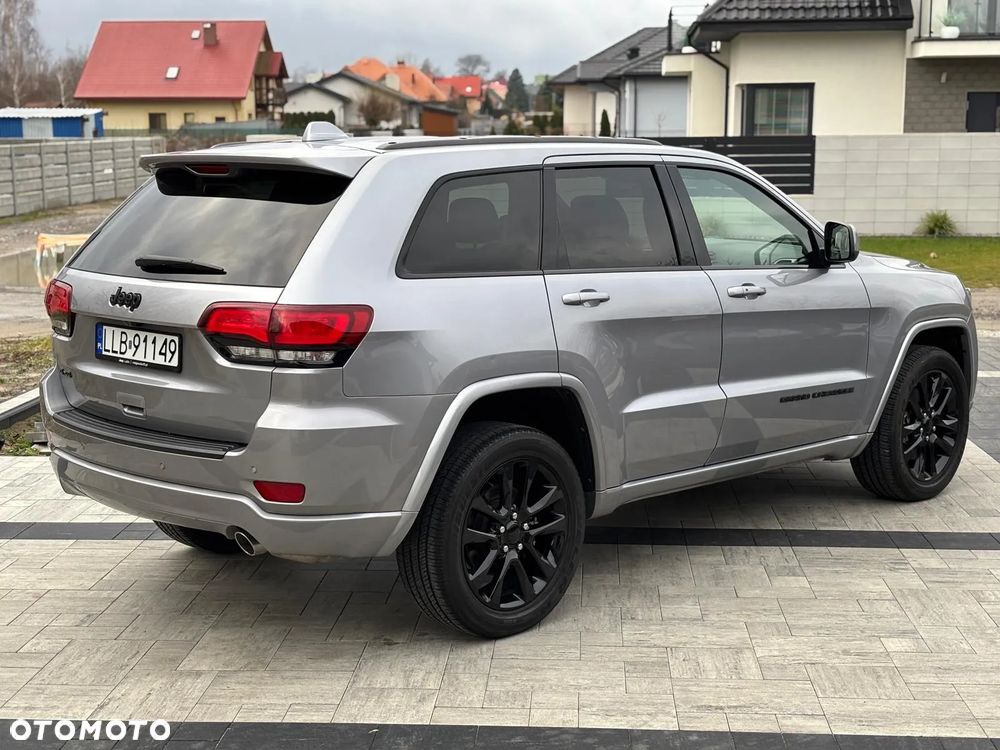 Jeep Grand Cherokee - 7
