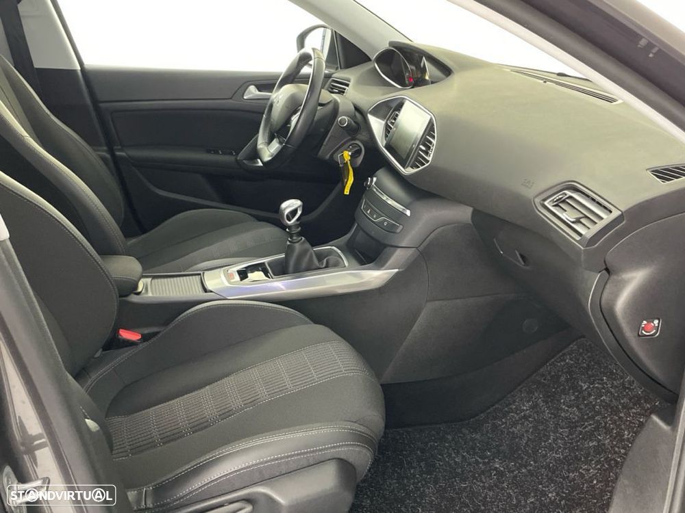 Peugeot 308 1.5 BlueHDi Allure - 21