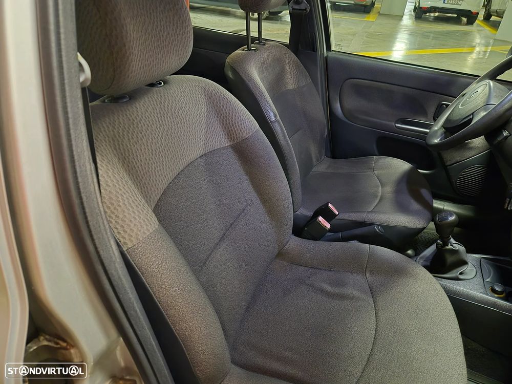 Renault Clio 1.2 Confort Authentique GPL - 22