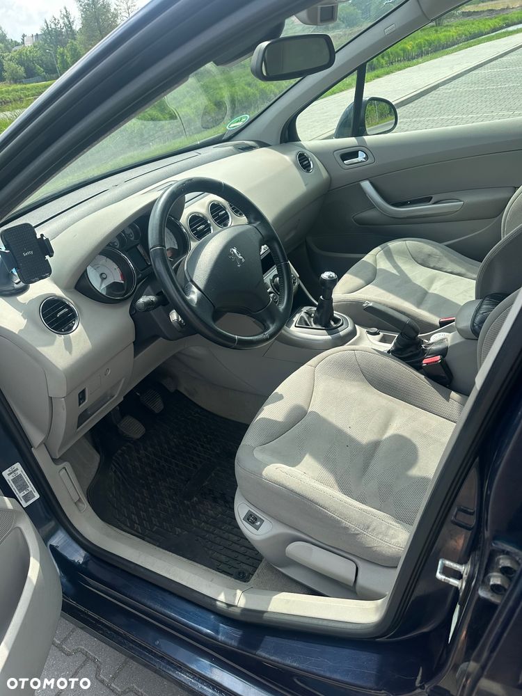 Peugeot 308 1.6 Trendy - 9