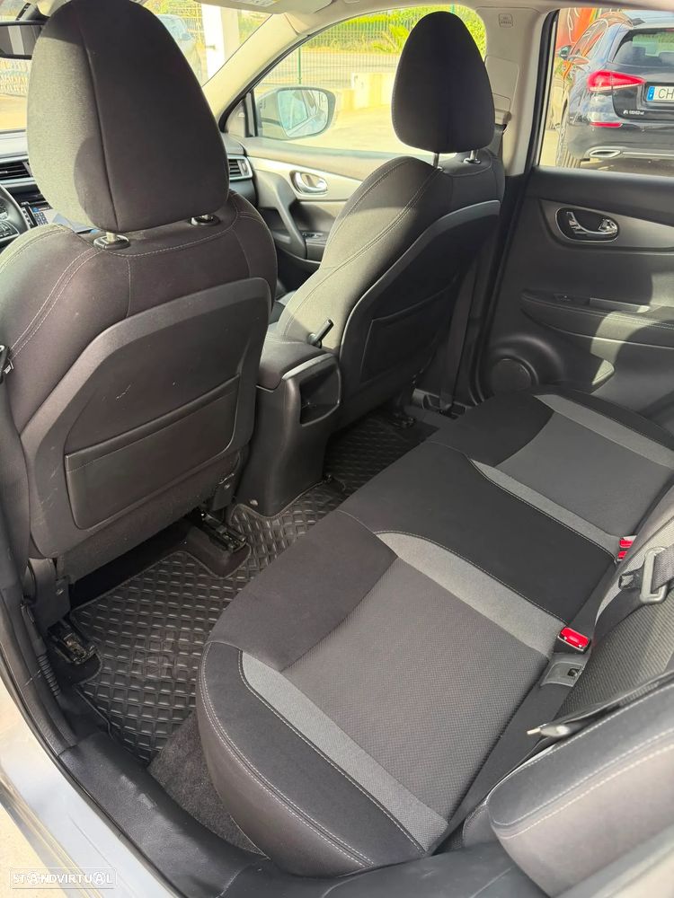 Nissan Qashqai 1.5 dCi N-Connecta - 35