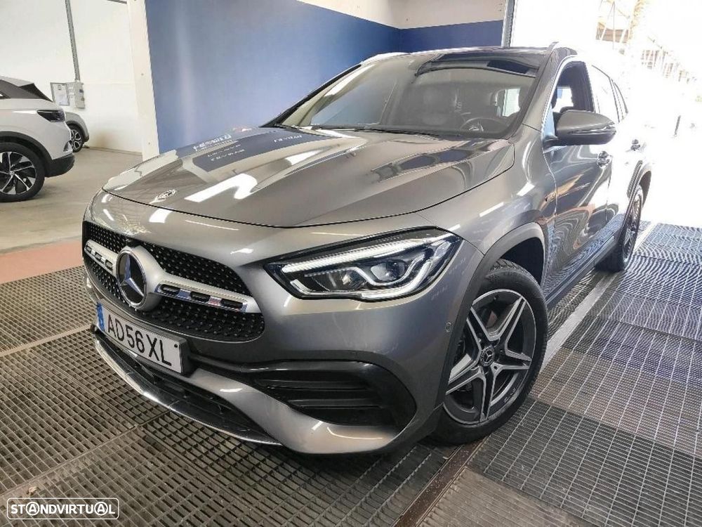 Mercedes-Benz GLA 250 - 21