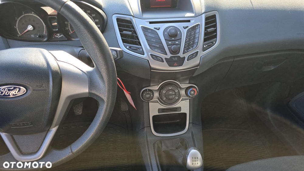 Ford Fiesta 1.25 Trend - 8