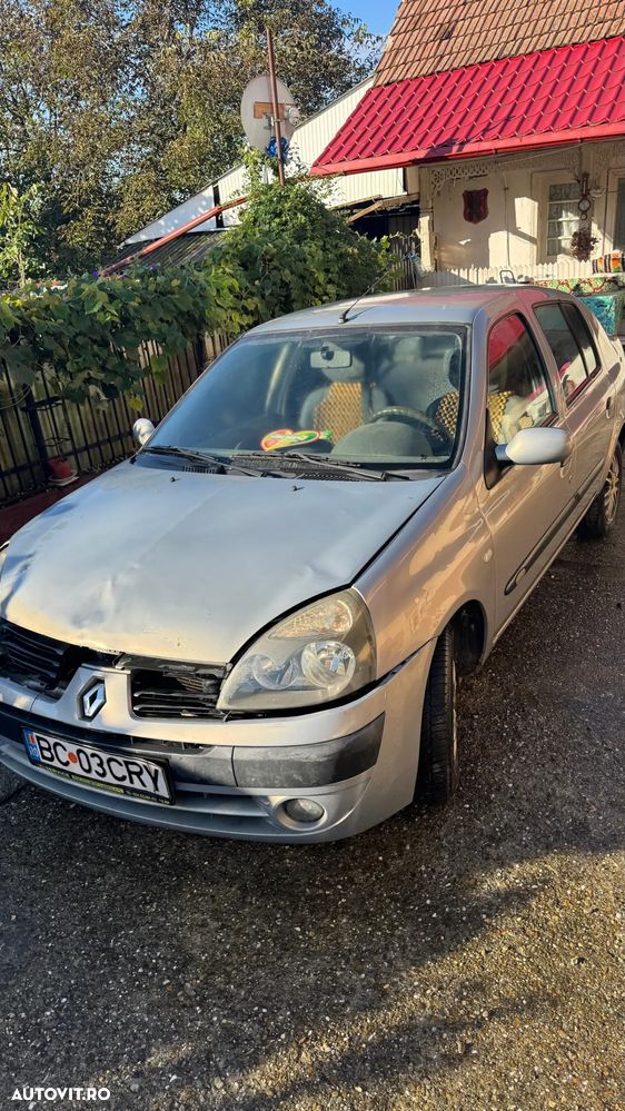 Renault Clio - 7