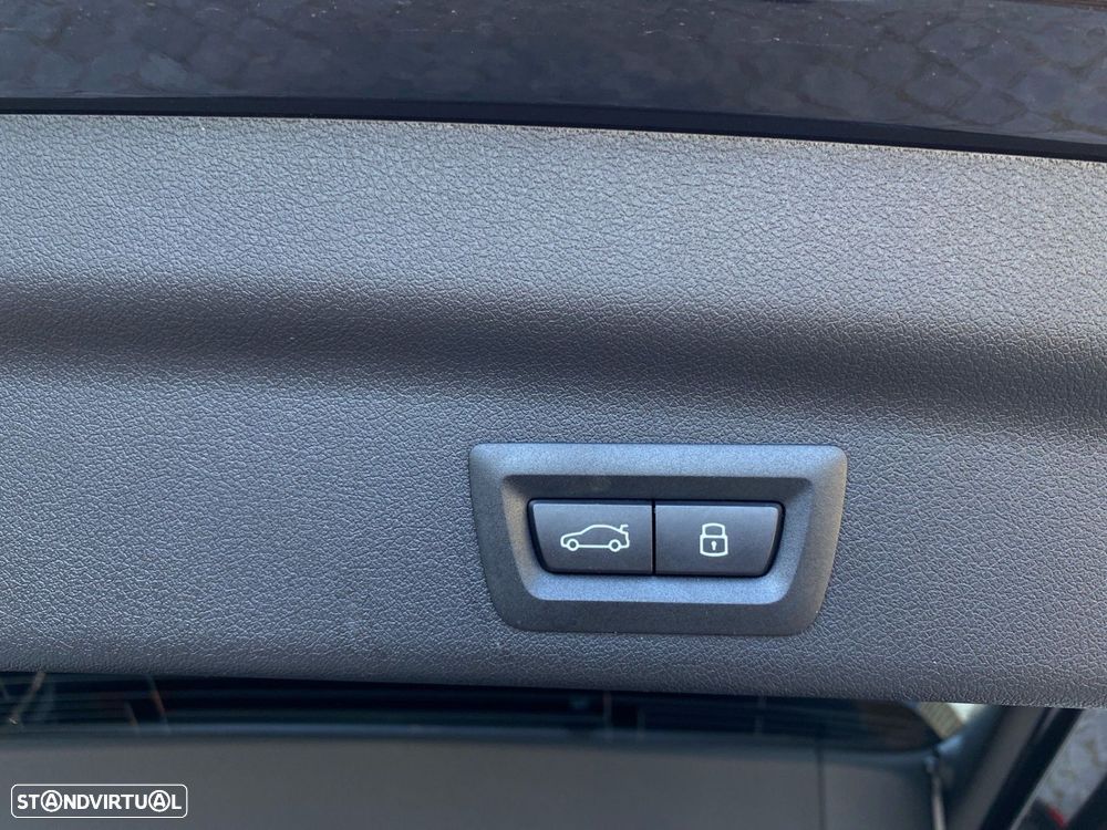 BMW X1 xDrive25e - 22
