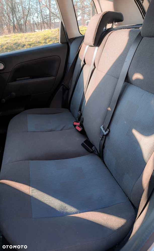 Ford Fiesta 1.4 Ghia - 10