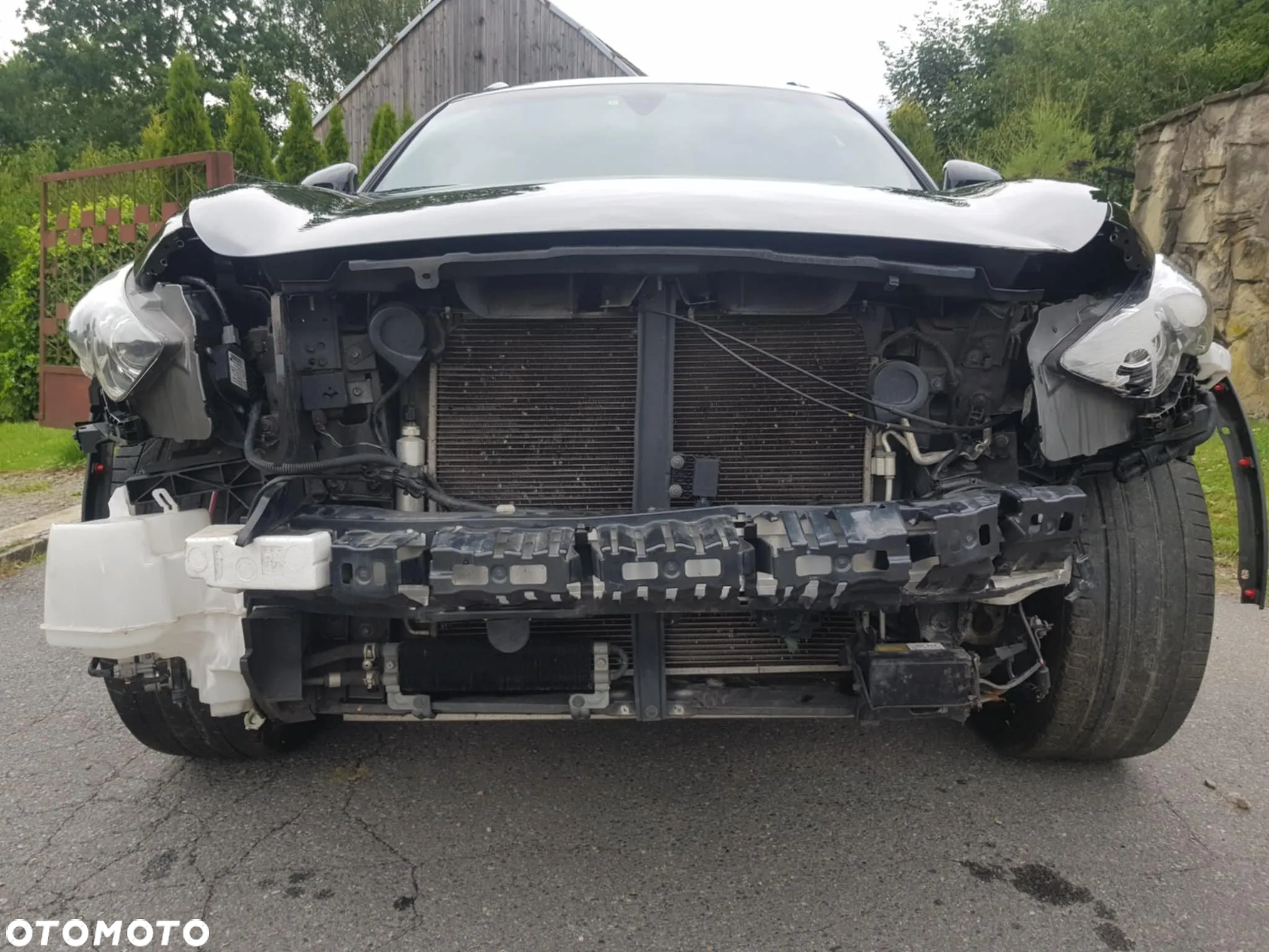 Infiniti QX70 - 7