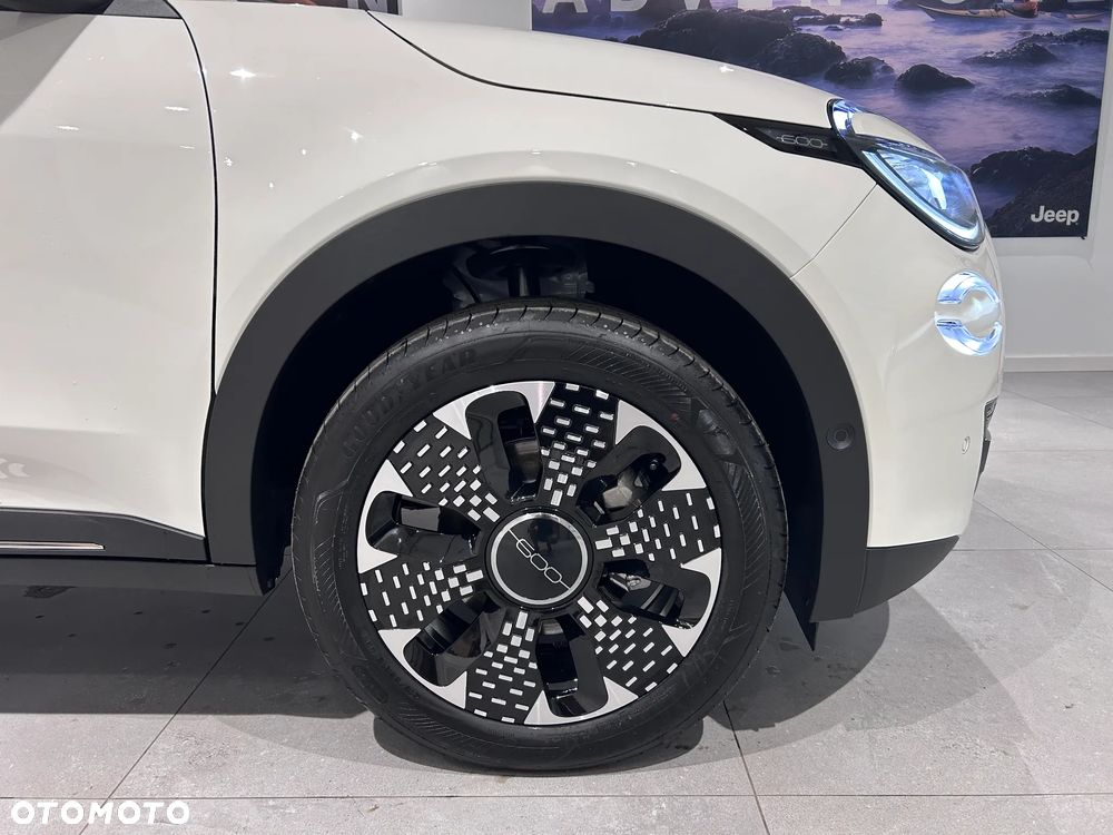 Fiat 600 1.2 Turbo eDCT - 7