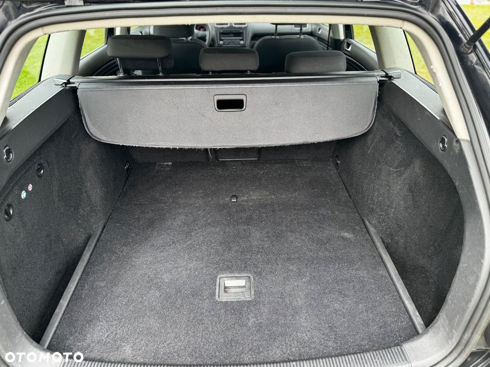 Volkswagen Golf - 18