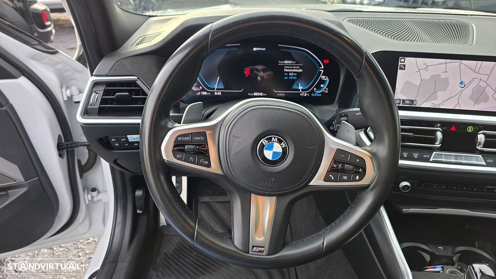 BMW 330 e Pack M Auto - 16