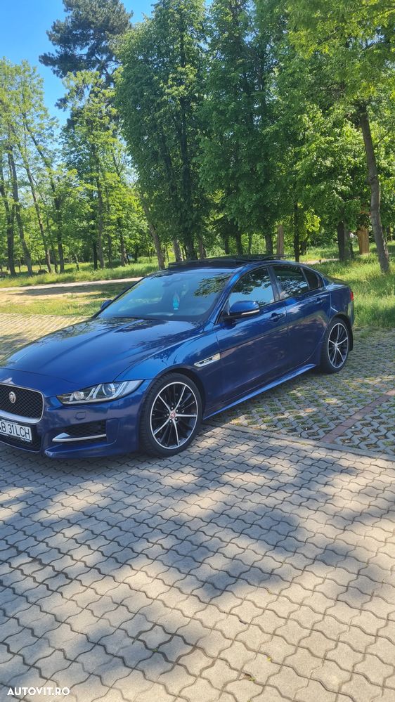 Jaguar XE 2.0 R-Sport - 5