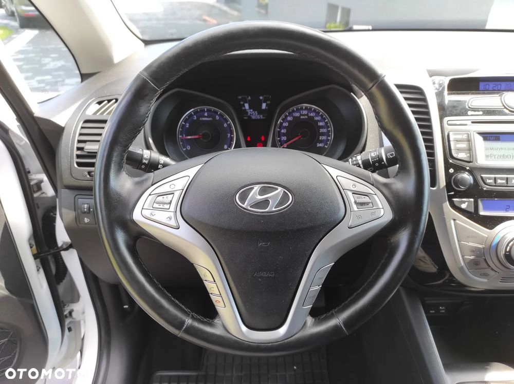 Hyundai ix20 1.6 blue Style - 11