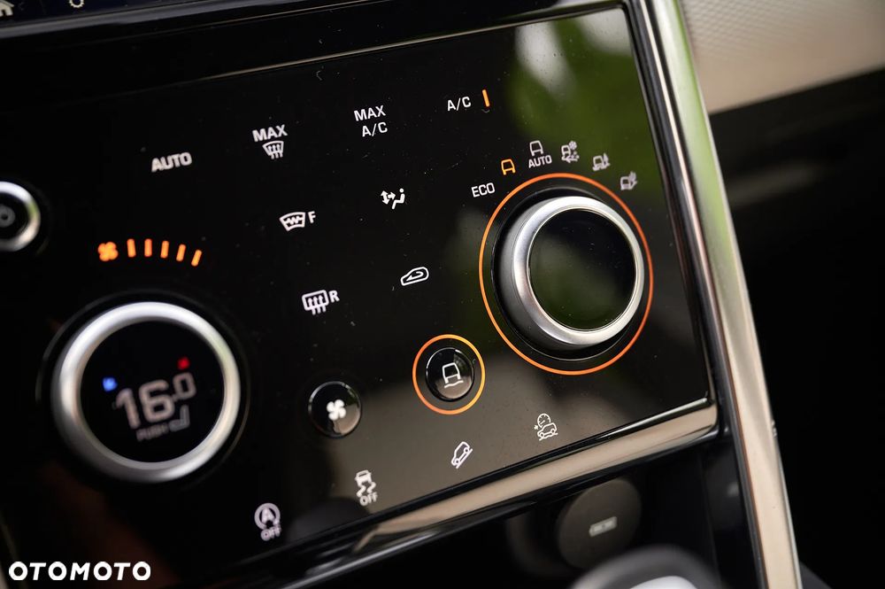 Land Rover Discovery Sport 2.0 D180 R-Dynamic S - 30