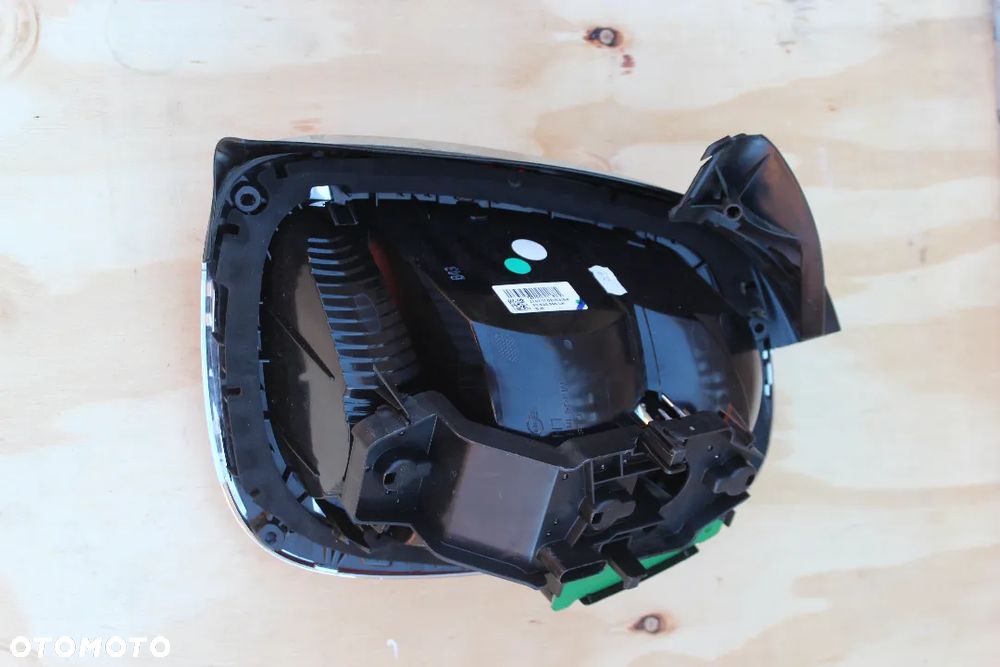 LAMPA TYŁ TYLNA LEWA USA MINI F55 F56 F57 7297511 2017 - 7