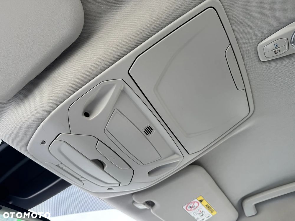 Ford C-MAX 1.0 EcoBoost Start-Stopp-System Titanium - 22