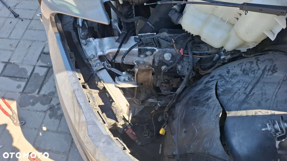 BMW Seria 2 218d GT - 23