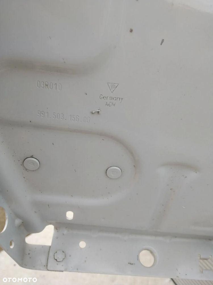 H687 PRAWY BŁOTNIK PORSCHE 991 - 8