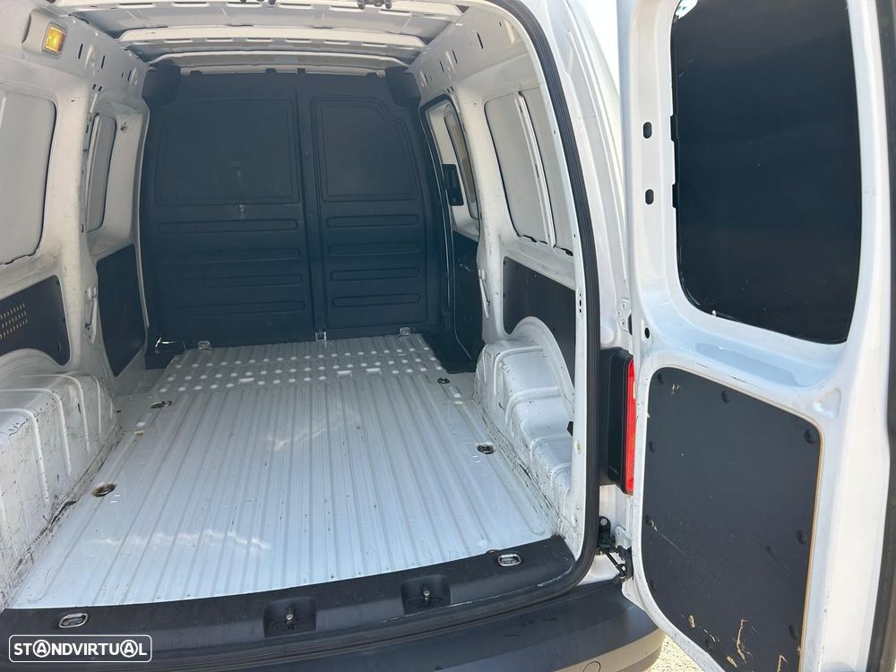 VW Caddy Maxi 2.0 TDi BM Extra AC - 18
